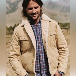 Mens FAHERTY STORMRIDER JACKET. Color- Tan. Size-Large.